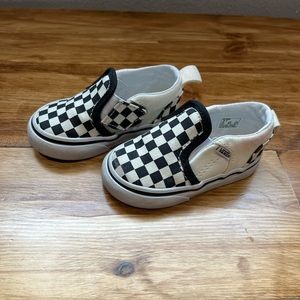 *Vans Baby Shoes. Sz 4